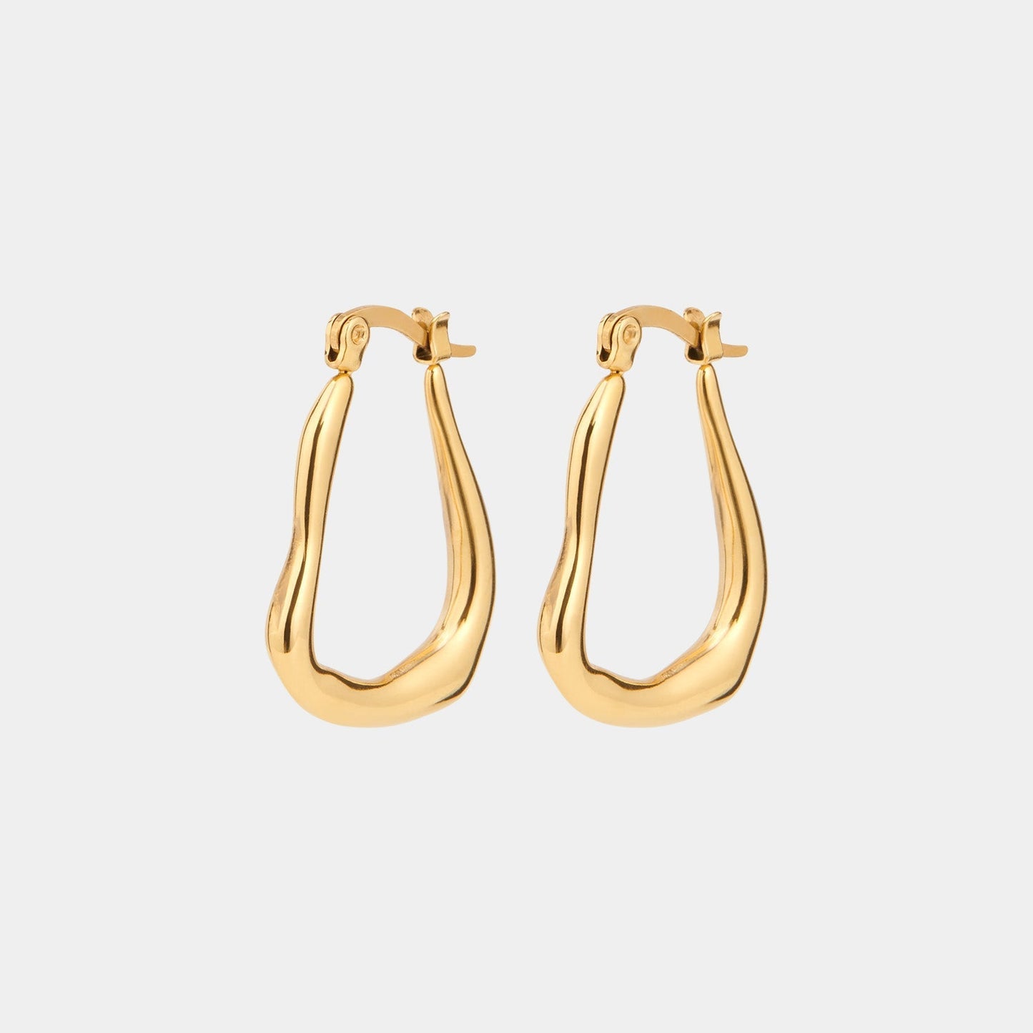 Dalia Hoops